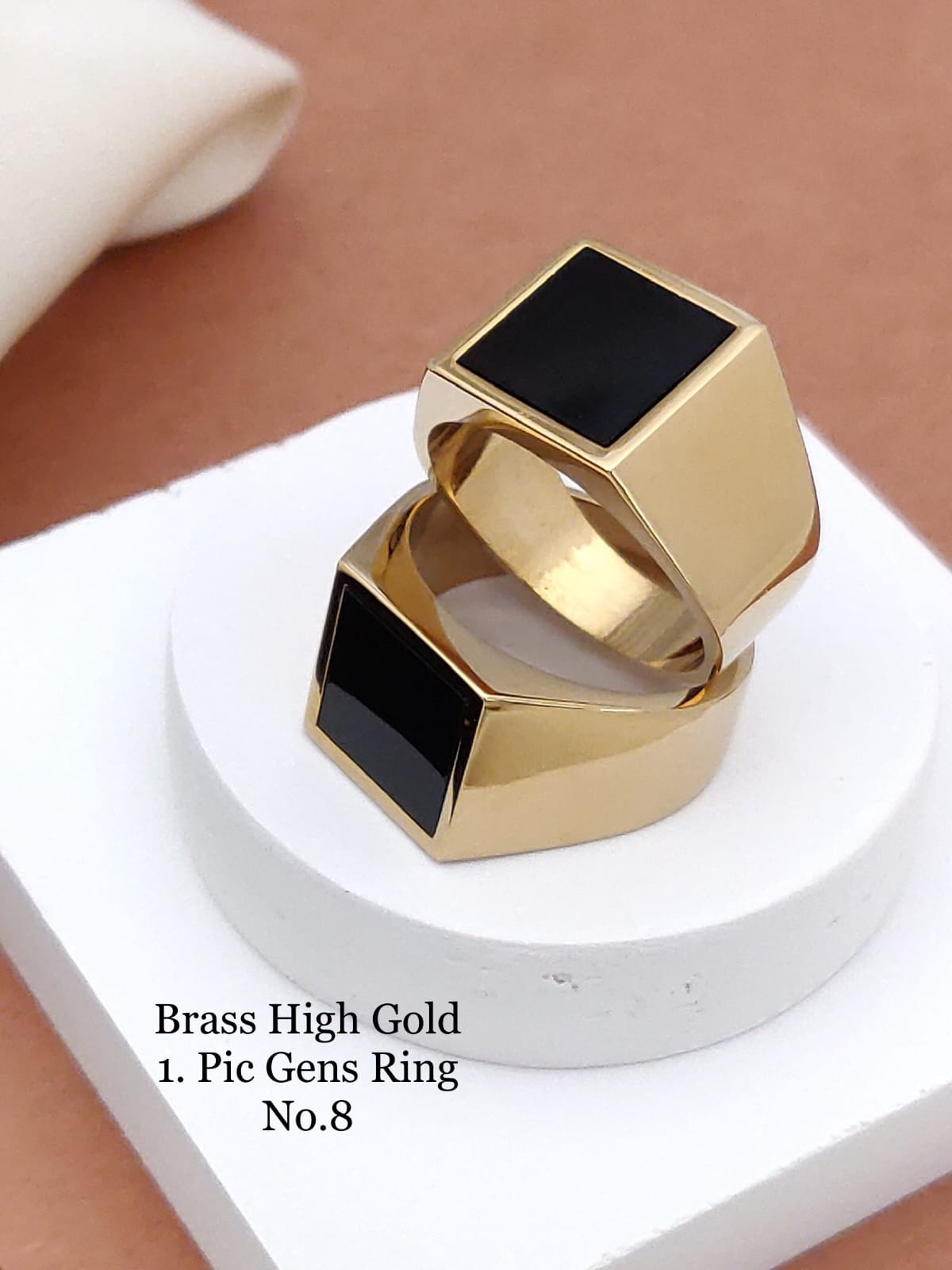 Gents finger ring