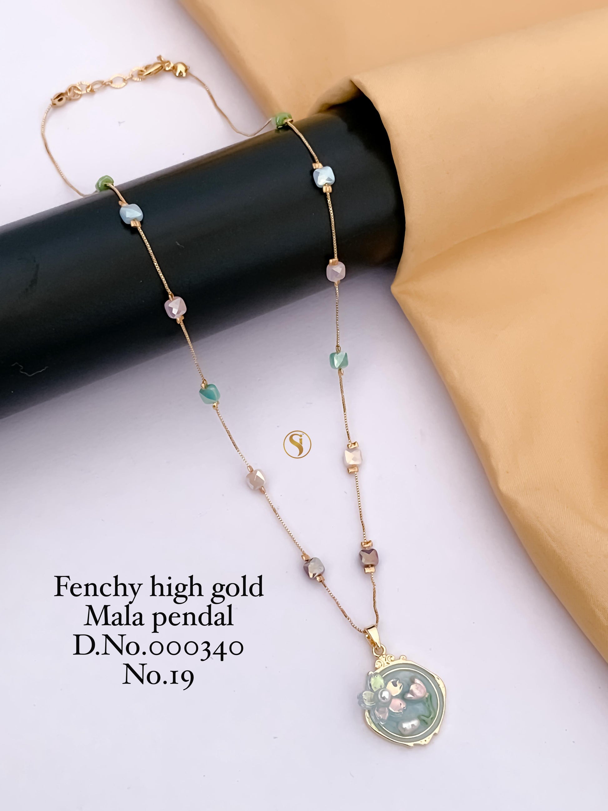 Fancy High Gold Mala Pendant_340