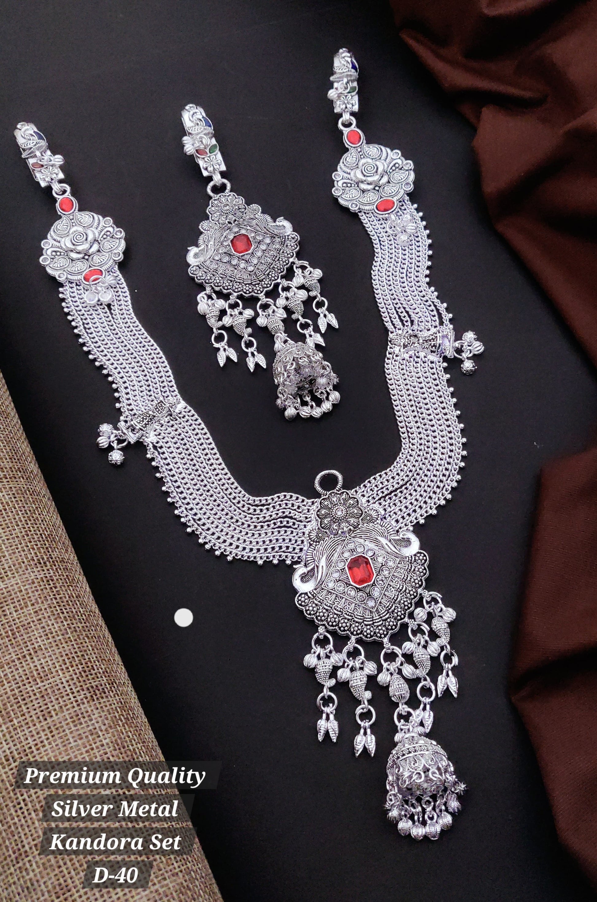 Metal jewelry set_40