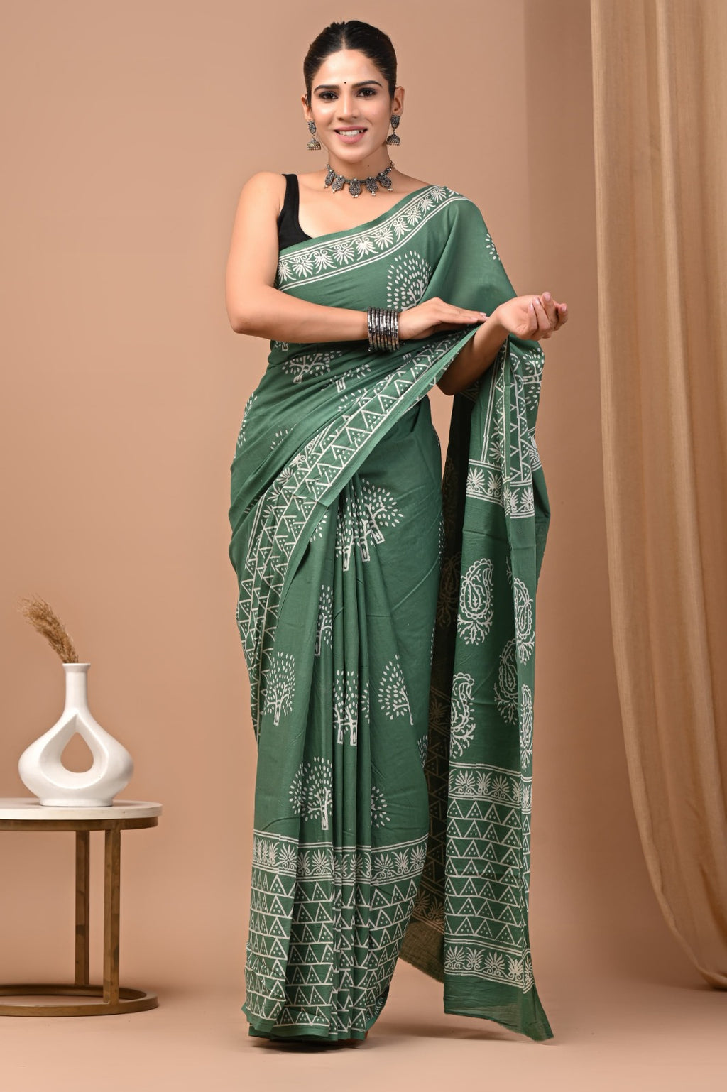 Hand blocked Pure Mulmul saree_RFT