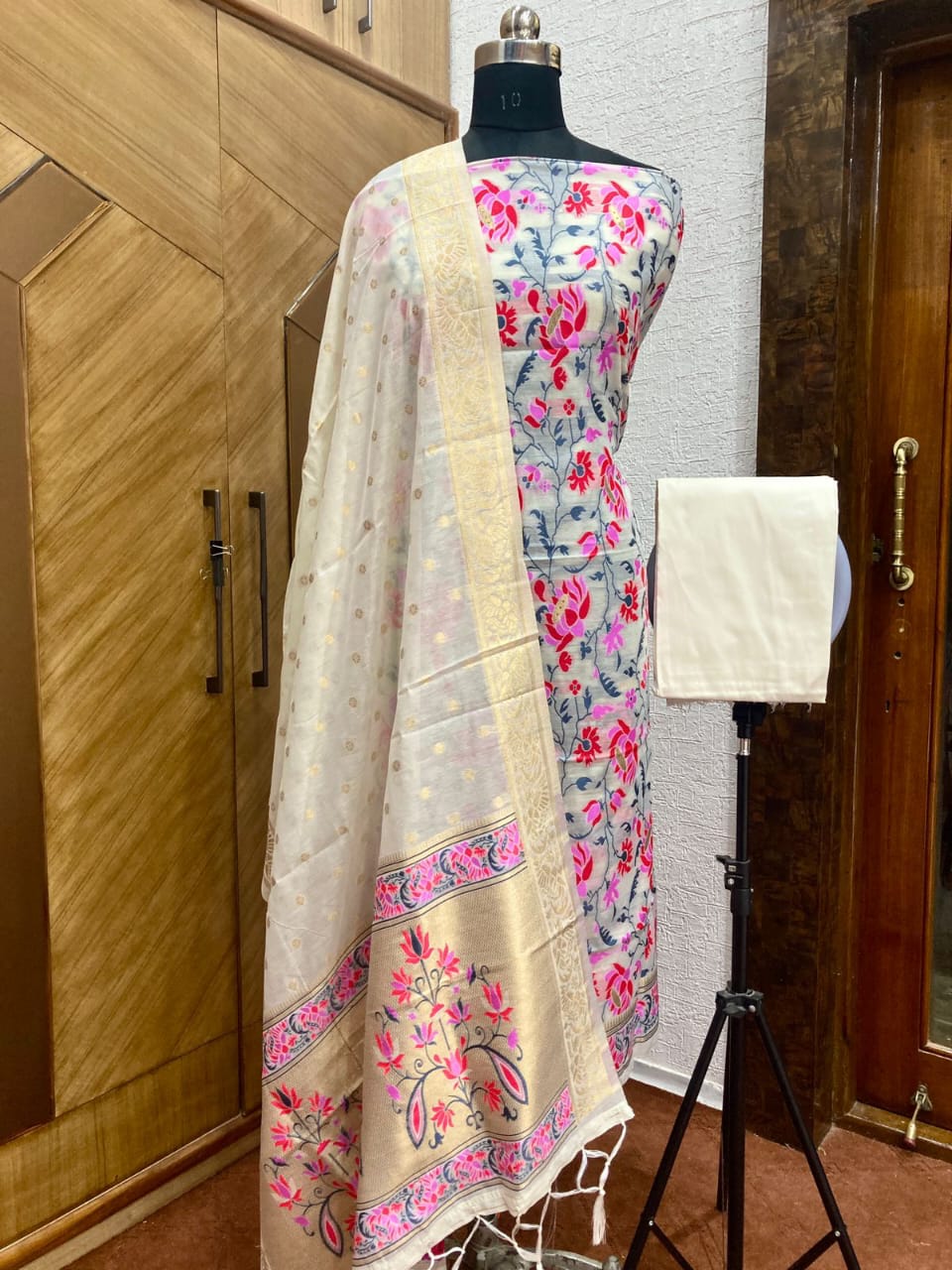 Dress Materials_TF1001