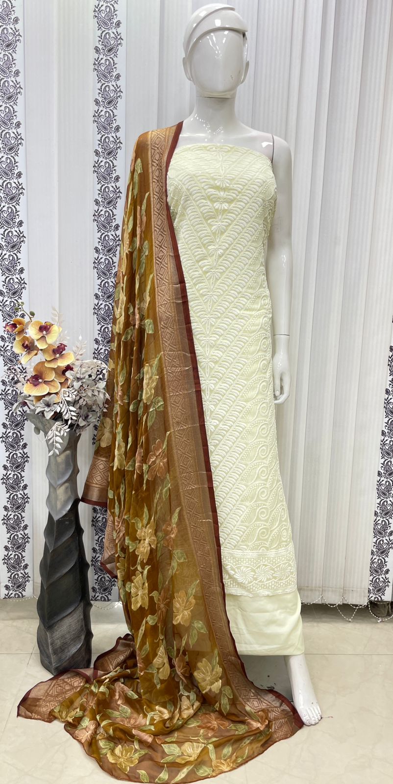 TOP GEORGETTE CHICKEN WITH LINING&nbsp;