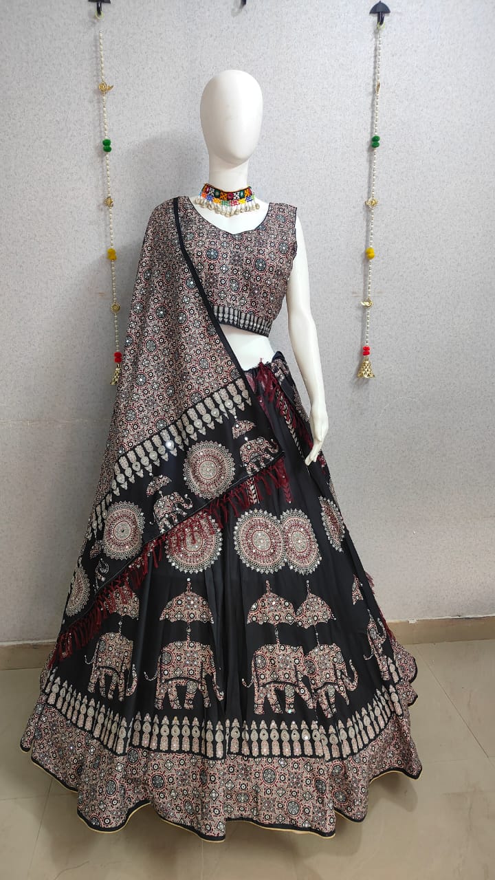 Aplicwork Navrati Lehenga & Choli