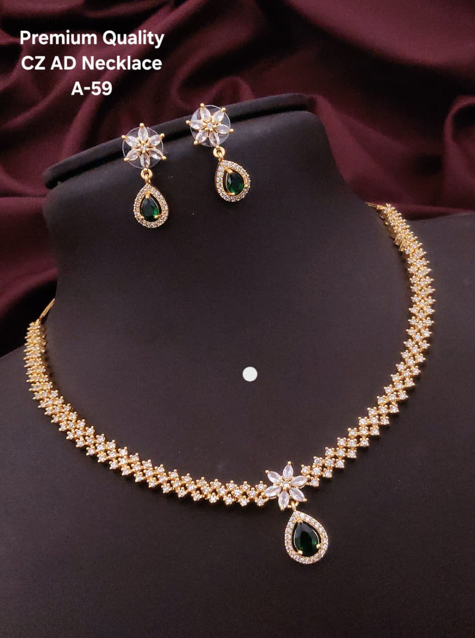 Necklace set