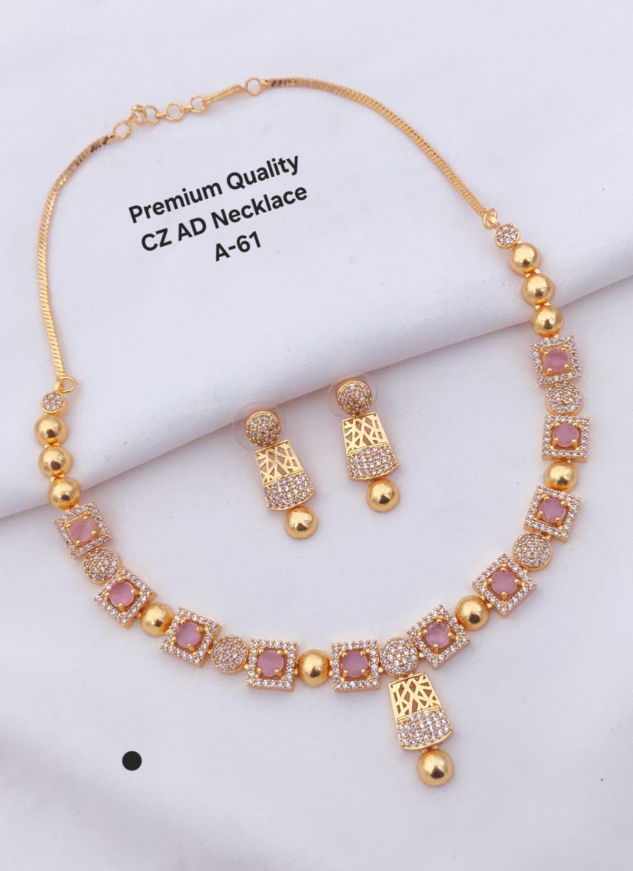 A61 necklace set