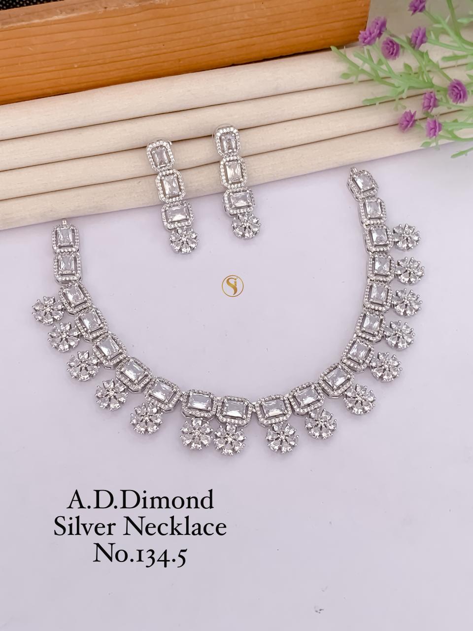 Diamond necklace 134.5