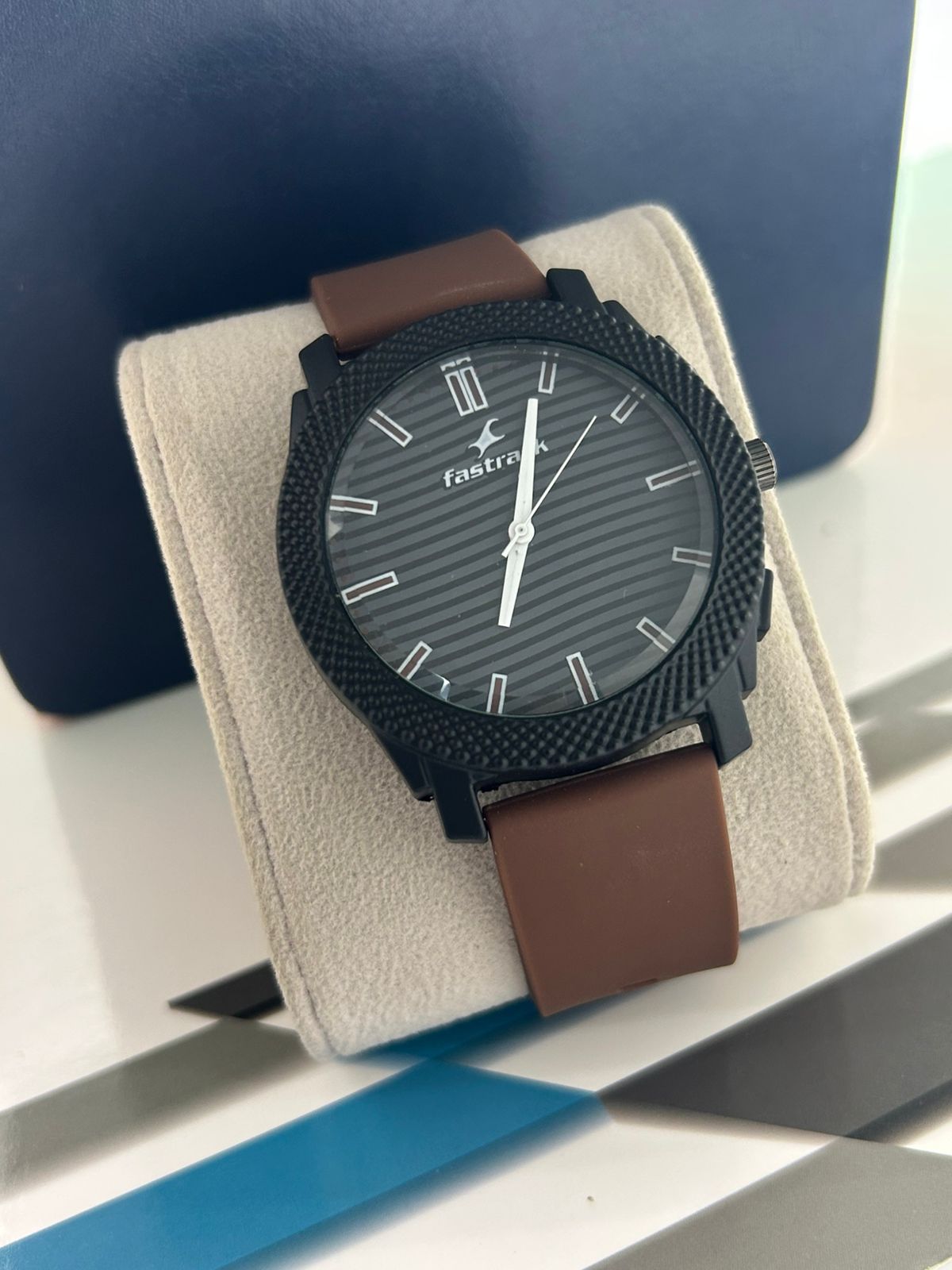 Men's watch