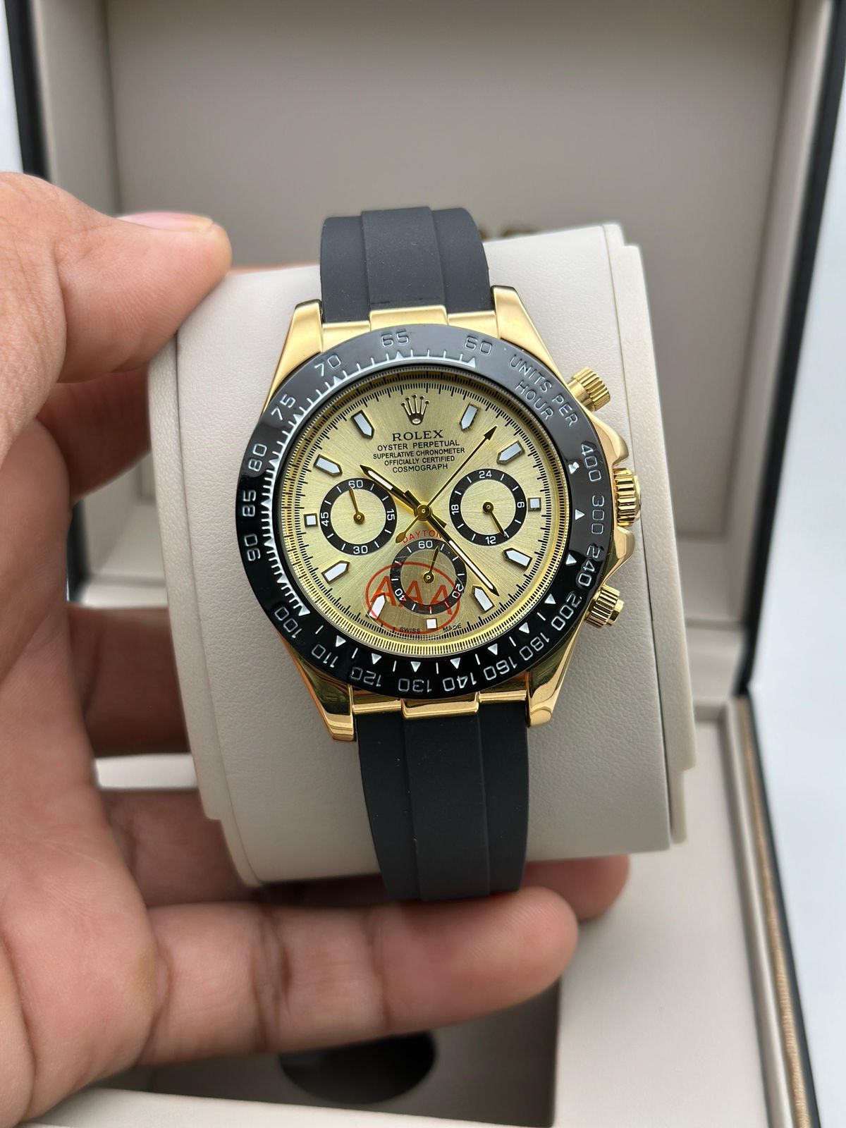 Men’s watch (CRONO)